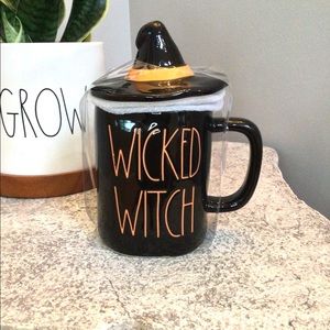 Rae Dunn Wicked Witch Mug Topper, 🇺🇸 exclusive.